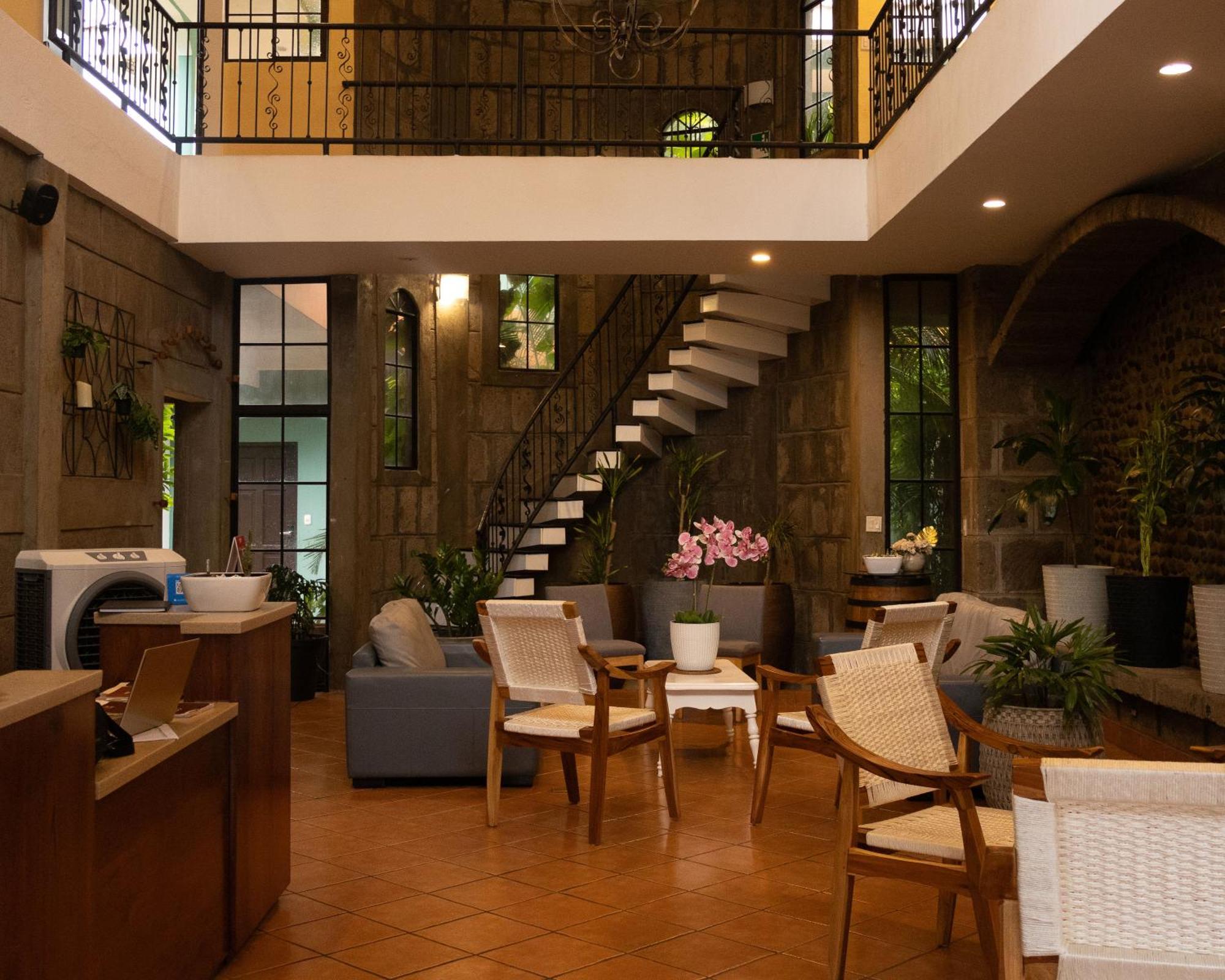 Hotel Leon Inn 외부 사진